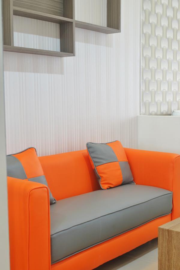 Titanium Express HomTel Jacarta Exterior foto